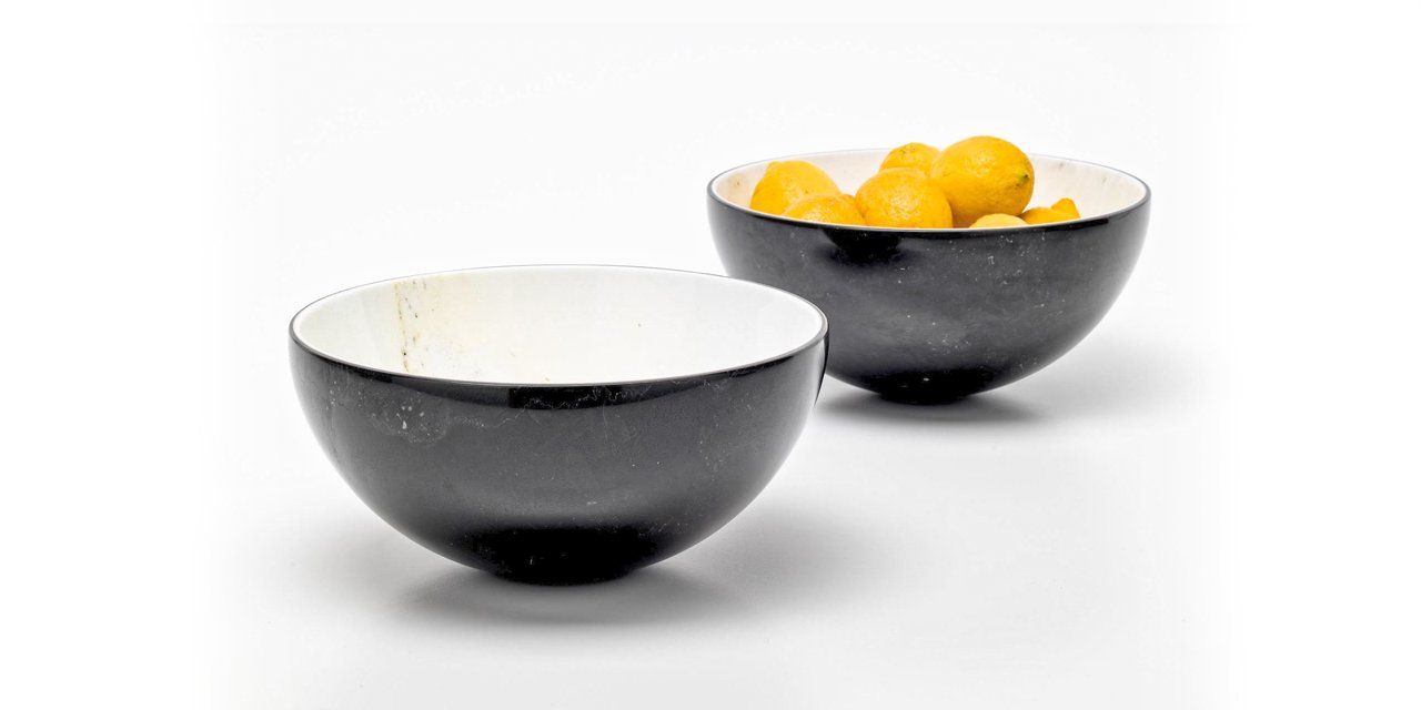 Découvrez un mobilier modulaire en marbre inédit en France